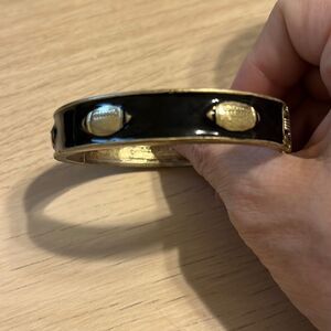 9️⃣ Football bracelet